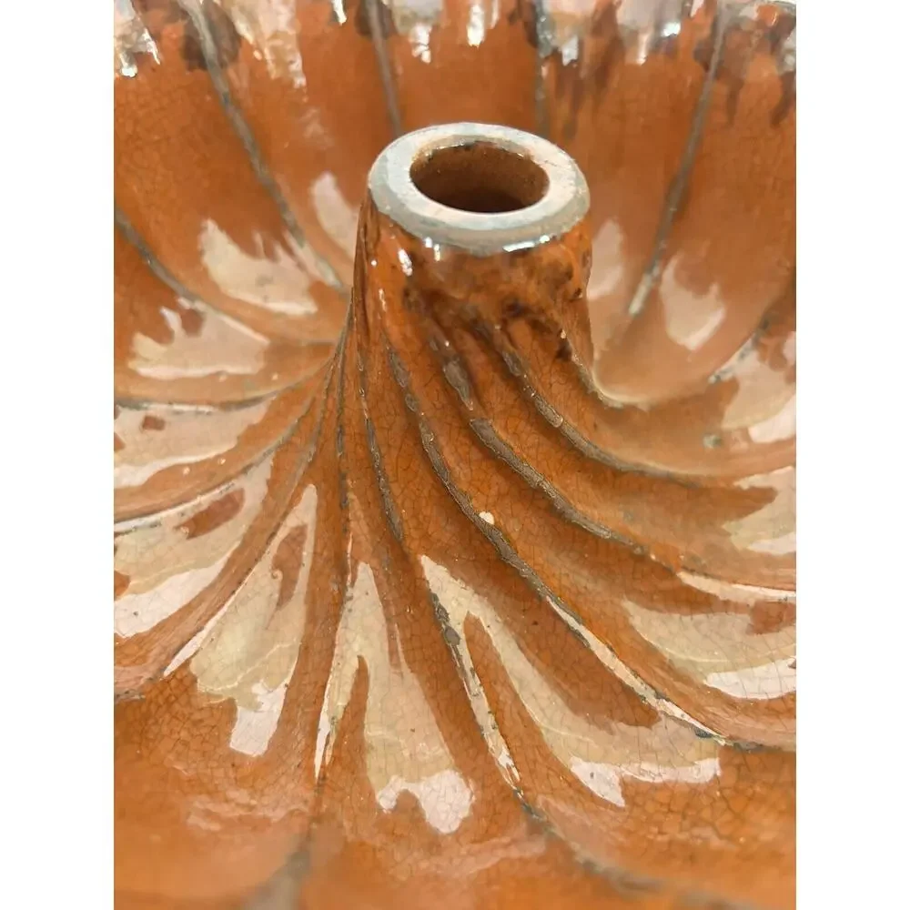 Antique American Redware Pottery Sponge Glaze Turks Head Bundt Cake Mold 8 1/4